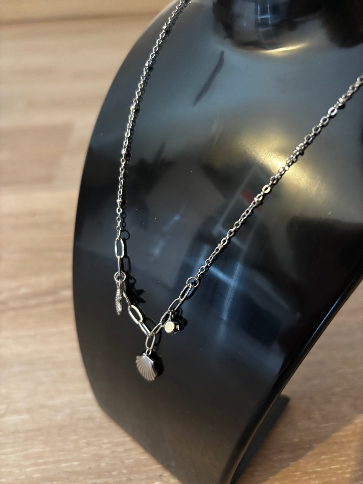 Collier Clemence