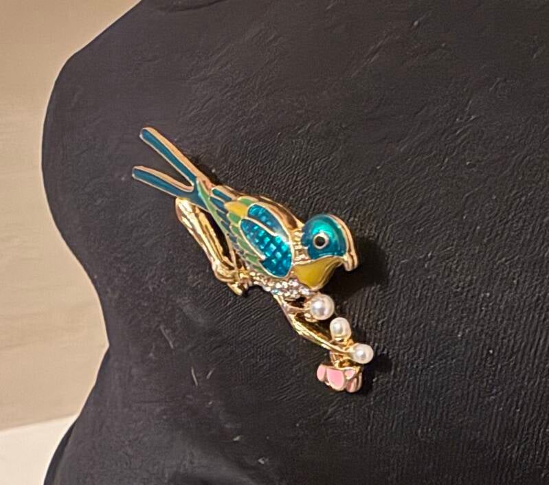 Broche hirondelle