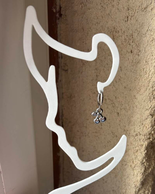 Boucle d’oreille cerise — argent